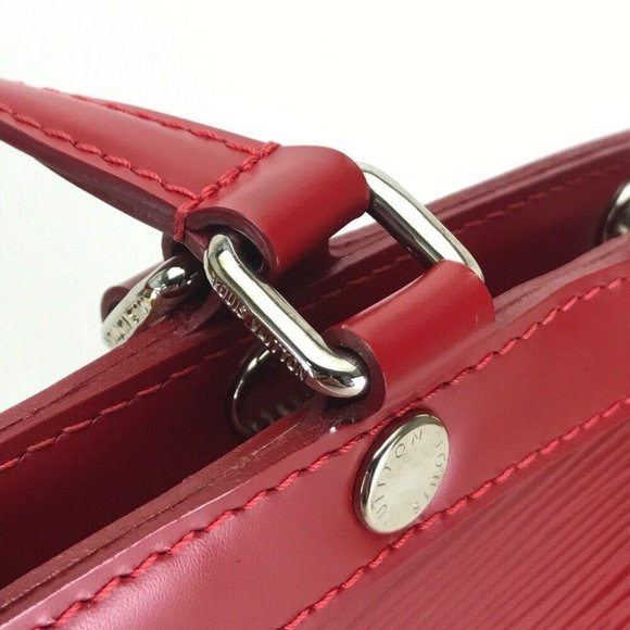 LOUIS VUITTON Epi Brea MM Hand Shoulder Bag 2Way B - Picture 4 of 8